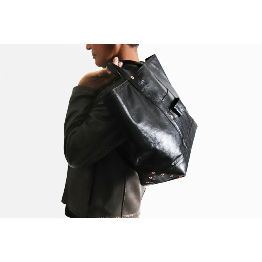 INCEPTION インセプション HORSE HIDE COAL BAG (LARGE)  茶芯 手提げ バッグの画像