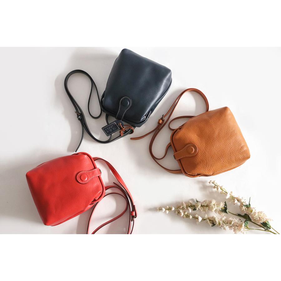 豊岡鞄 Atelier nuu parcel ダレスバッグ のようにパカっと開く 豊岡鞄 Atelier nuu parcel ダレスバッグ のようにパカっと開く