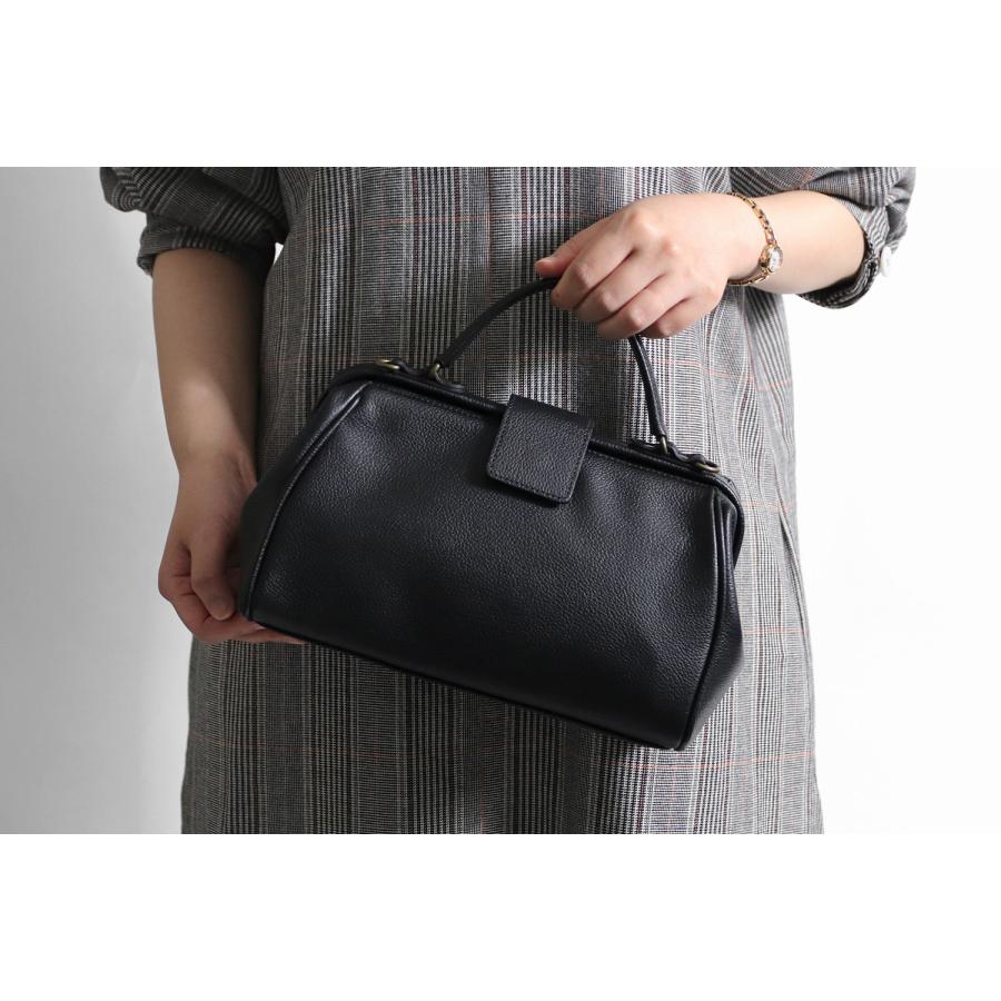 豊岡鞄 Atelier nuu Parcel nano dulles 国産シュリンク牛革 パカっと 