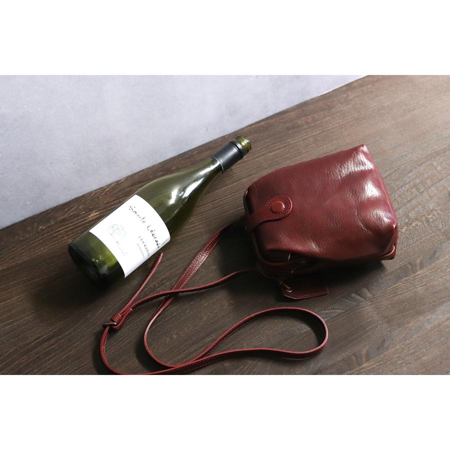 Atelier nuu  Lezza botanica vino パカっと開くミニバッグ ダレス コンパクト 口金 アトリエヌウ 豊岡鞄 ミニショルダー 本革 革 レザー レディース | 豊岡鞄 | 02