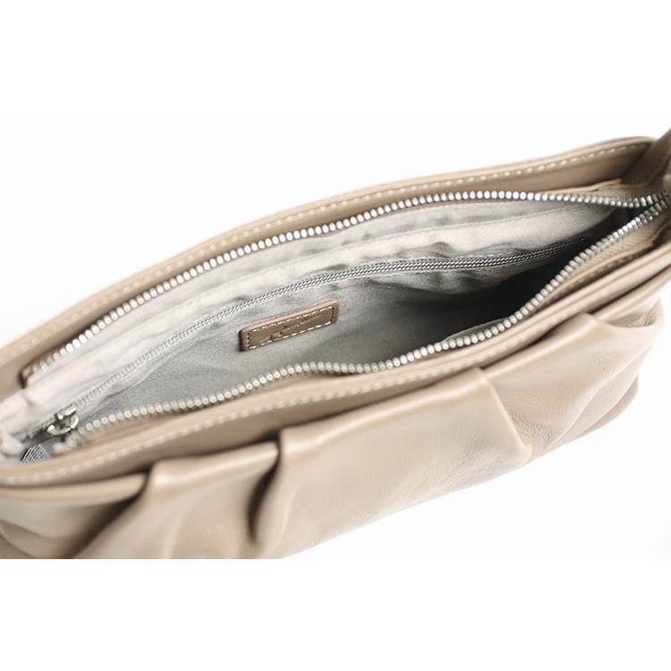 ARUKAN ラムーア  シンプルなラム革のドレープショルダーバッグ  大人 上品 高級感 シンプル | Arukan | 17