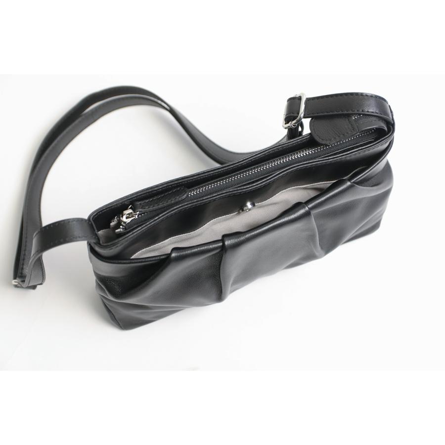 ARUKAN ラムーア  シンプルなラム革のドレープショルダーバッグ  大人 上品 高級感 シンプル | Arukan | 07