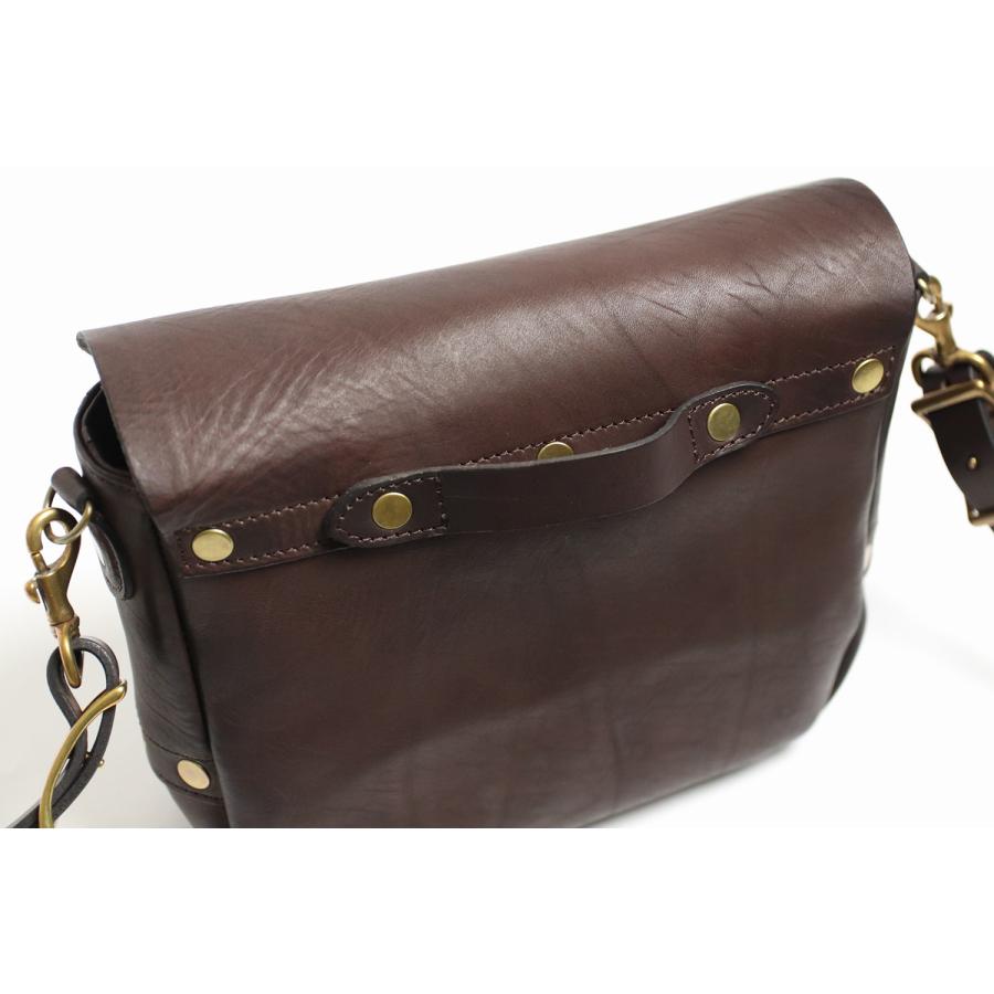 vasco（ヴァスコ） オールドオイルシリーズ LEATHER POSTMAN SHOULDER