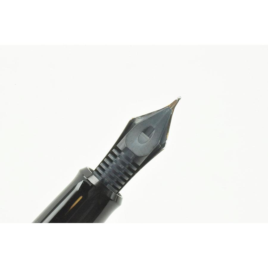 PILOT（パイロット） 創立90周年記念万年筆 螺鈿「朱鷺(とき)」Mサイズ