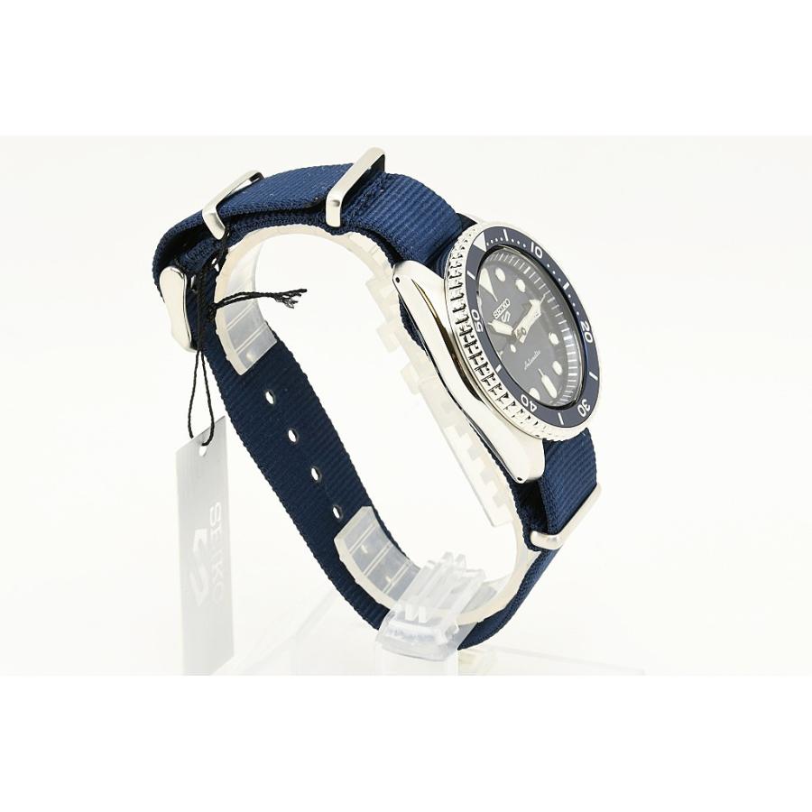 当時物　SEIKO セイコー5スポーツ　腕時計　新品ベルト　デットストック 当時物SEIKO セイコー5スポーツ腕時計新品ベルトデットストック