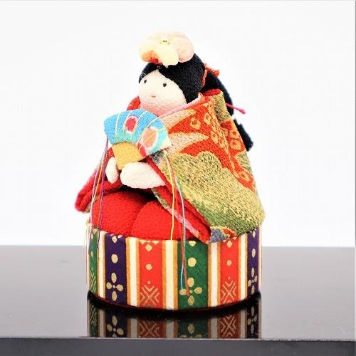 雛人形 コンパクト おしゃれ 雛飾り 今どき 飾り / お雛飾り 令華