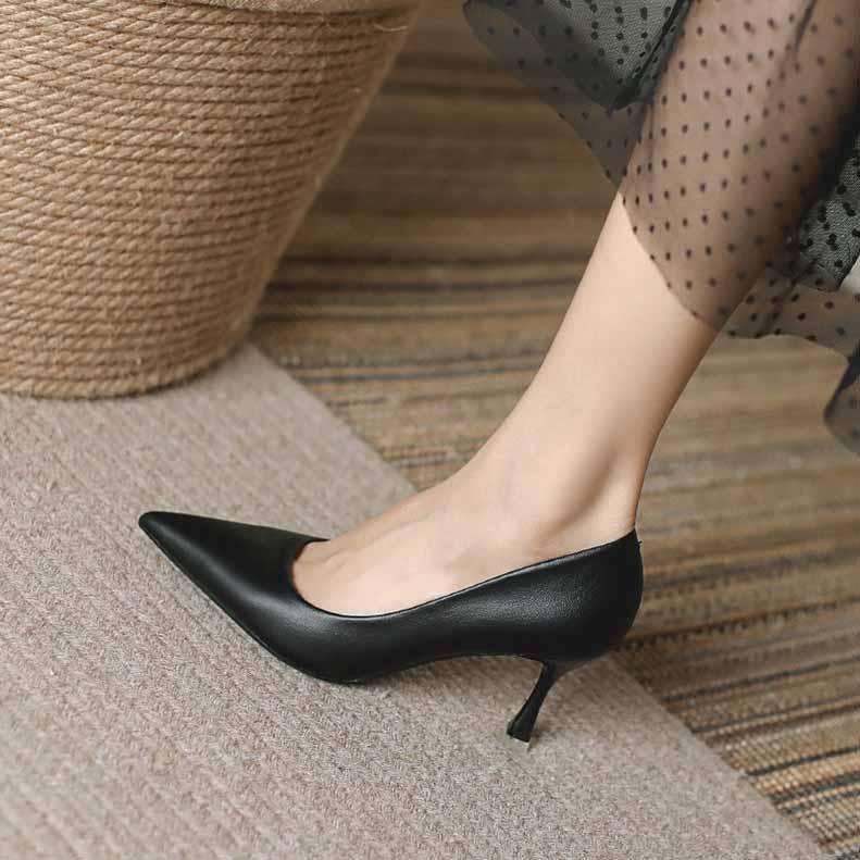 パンプス痛くない センチヒール走れる脱げないレディース