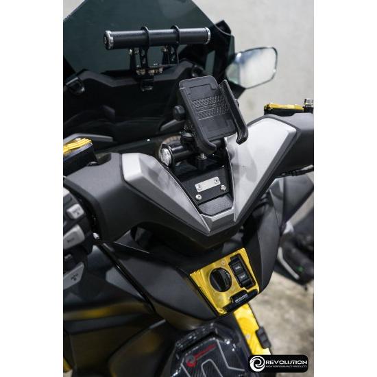 ホンダ フォルツァ MF17 Revolution スマートフォンホルダー ホンダ フォルツァ MF17 Revolution スマートフォンホルダー