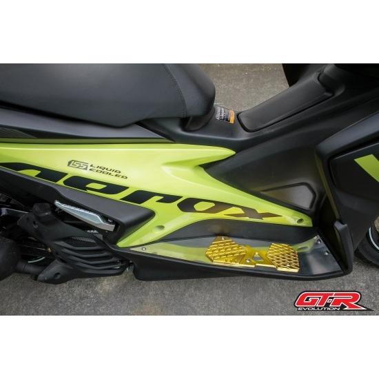 ヤマハ NVX125 GTR ステップボード 5色 4224960370_6