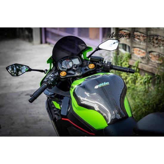 カワサキ Ninja ZX-25R カーボン トップブリッジカバー hb4 カワサキ Ninja ZX-25R カーボン トップブリッジカバー hb4