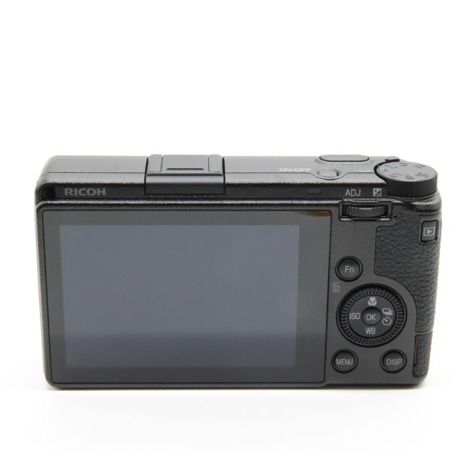 リコー □ほぼ新品□ RICOH GR III デジタルカメラ GRIII GR3 リコー □ほぼ新品□ RICOH GR III デジタルカメラ GRIII GR3