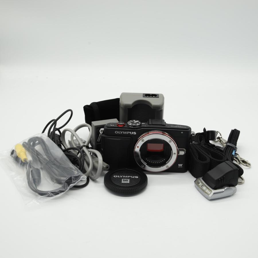 オリンパス 【ほぼ新品】OLYMPUS ミラーレス一眼 PEN Lite E-PL6 オリンパス 【ほぼ新品】OLYMPUS ミラーレス一眼 PEN Lite E-PL6