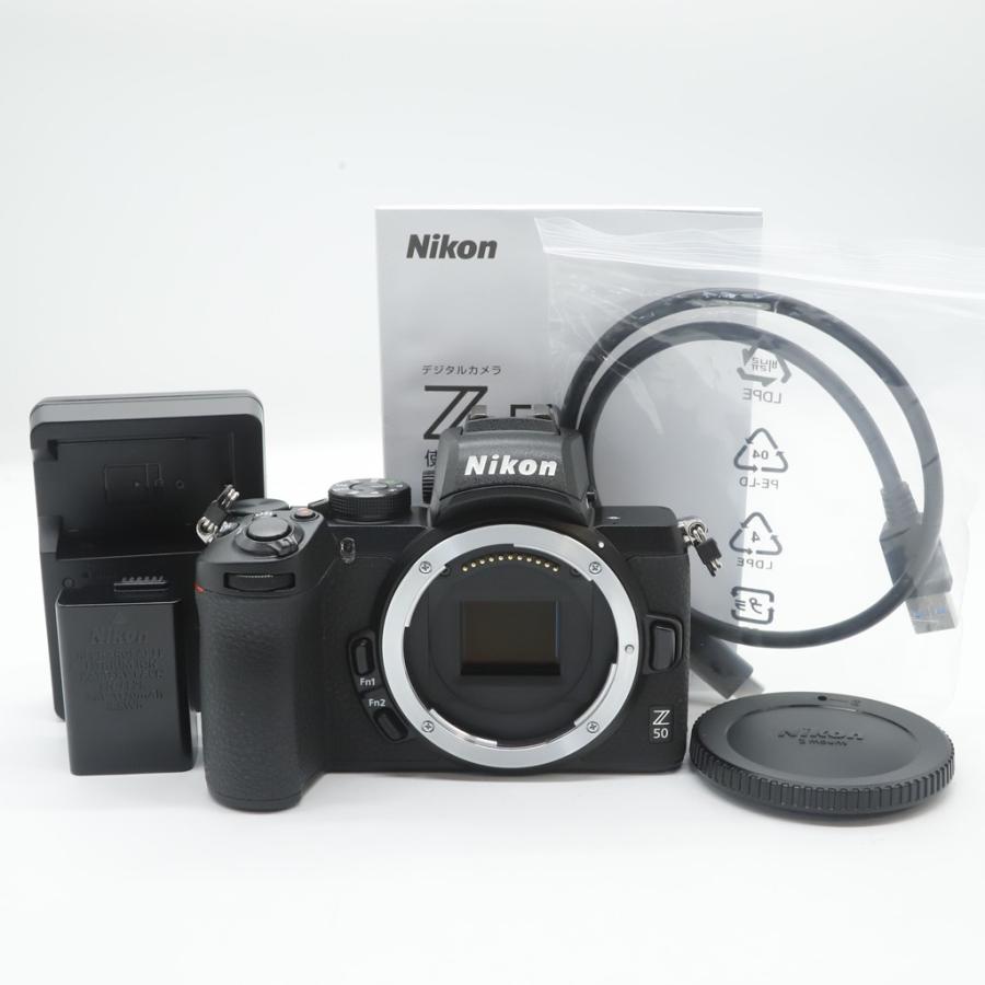 ほぼ新品】Nikon ミラーレス一眼カメラ Z50 ボディ ブラック : マサ