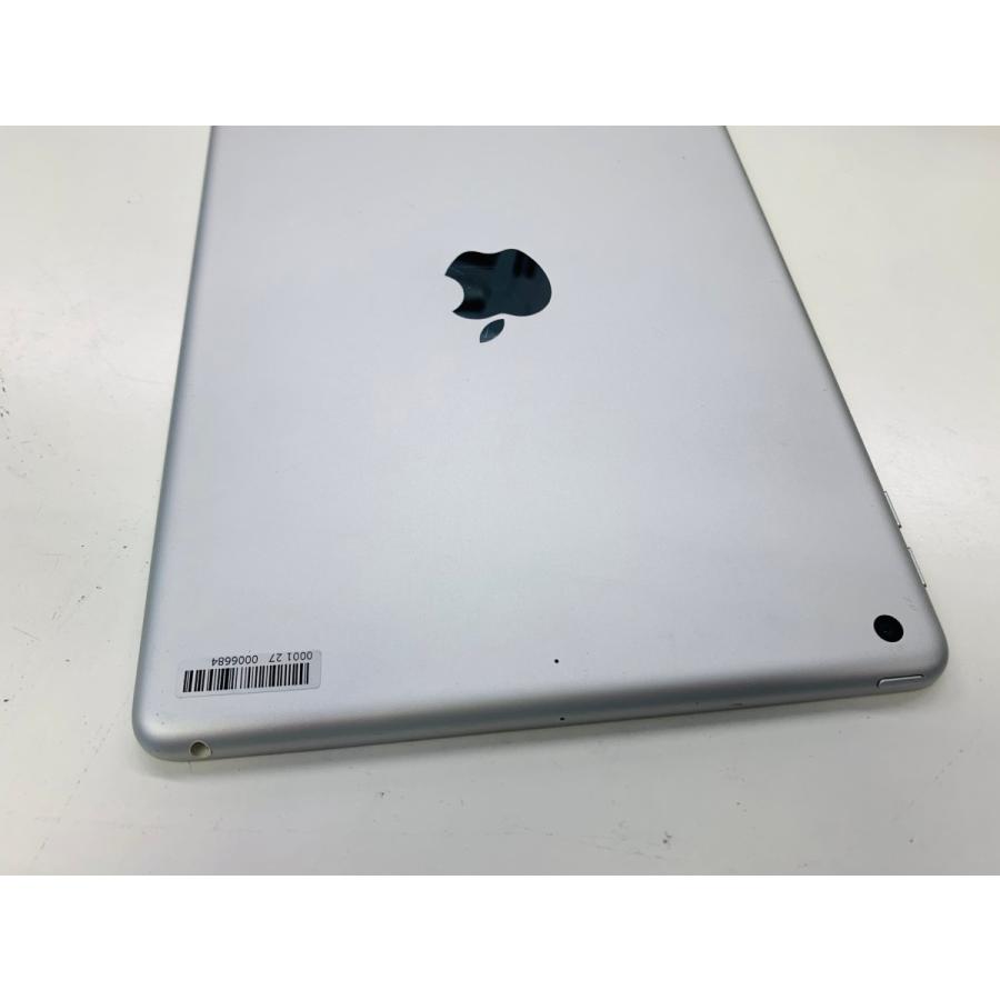 iPad 第6世代　Wi-Fiモデル　シルバー　32GB A1893 #3 Apple iPad 6th Generation A1893 32GB Wi-Fi 9.7in Space Gray