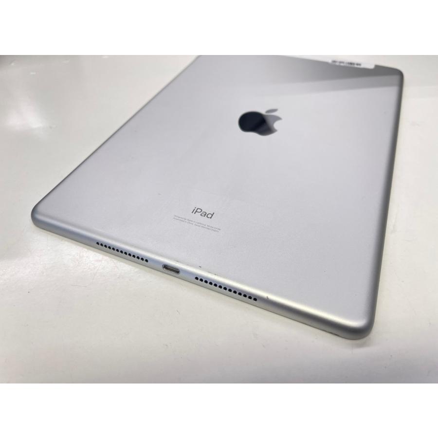 ☆送料無料☆ジャンク☆docomo☆iPad 第7世代 Wi-Fi+Cellular 32GB