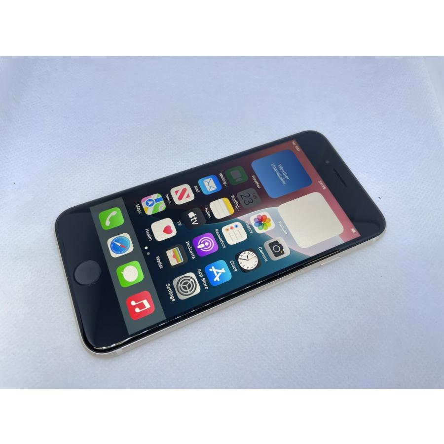 au iPhone SE 第3世代　ホワイト 64GB ☆送料無料☆良品☆au☆iPhone SE 第3世代 64GB☆ホワイト