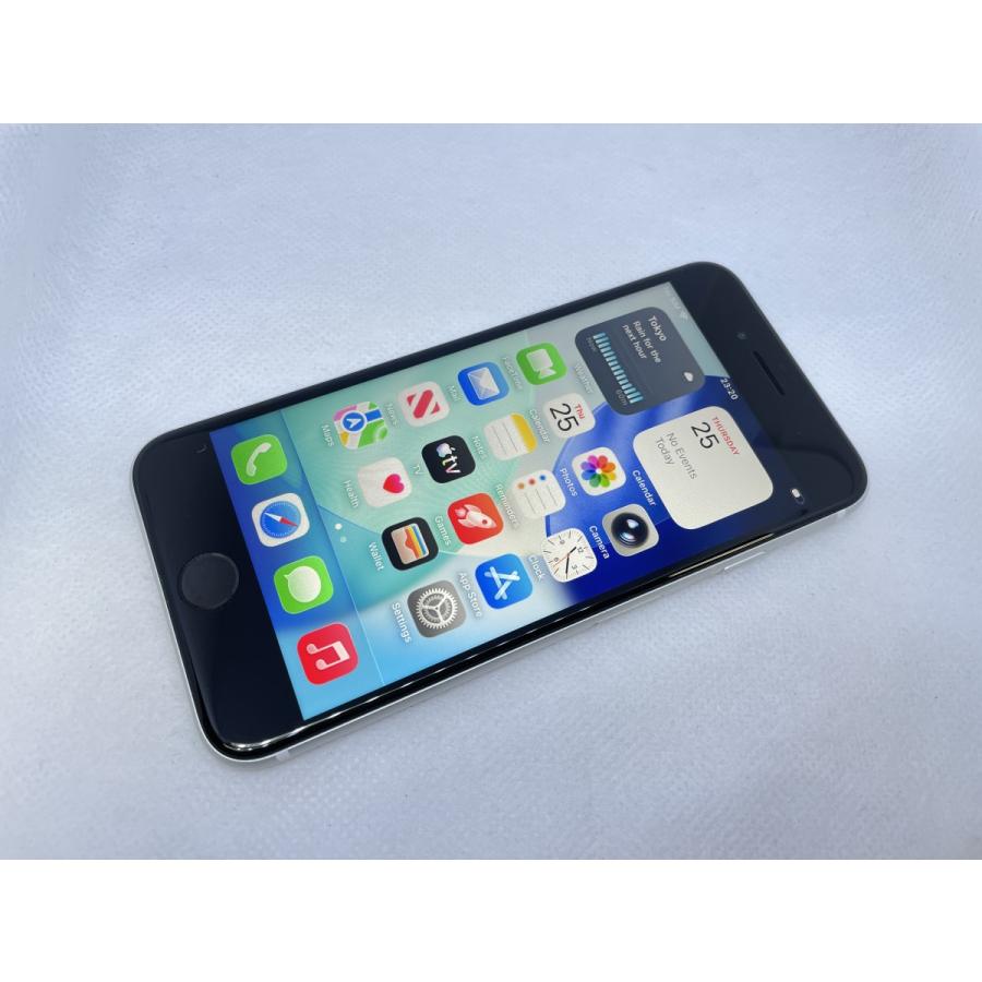 【美品✨付属品完備】iPhone SE 第2世代 64GB ホワイト ☆送料無料☆良品☆docomo☆iPhone SE 第2世代 64GB☆ホワイト