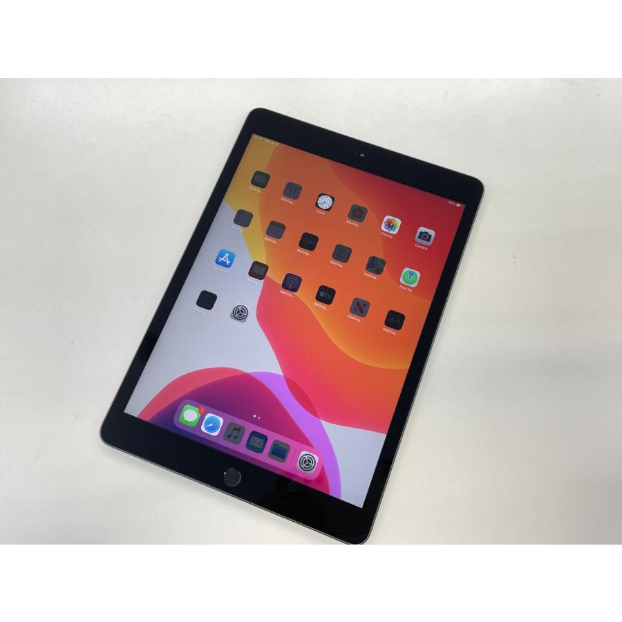 ☆送料無料☆良品☆WiFi☆iPad 第7世代 Wi-Fi 32GB☆グレイ