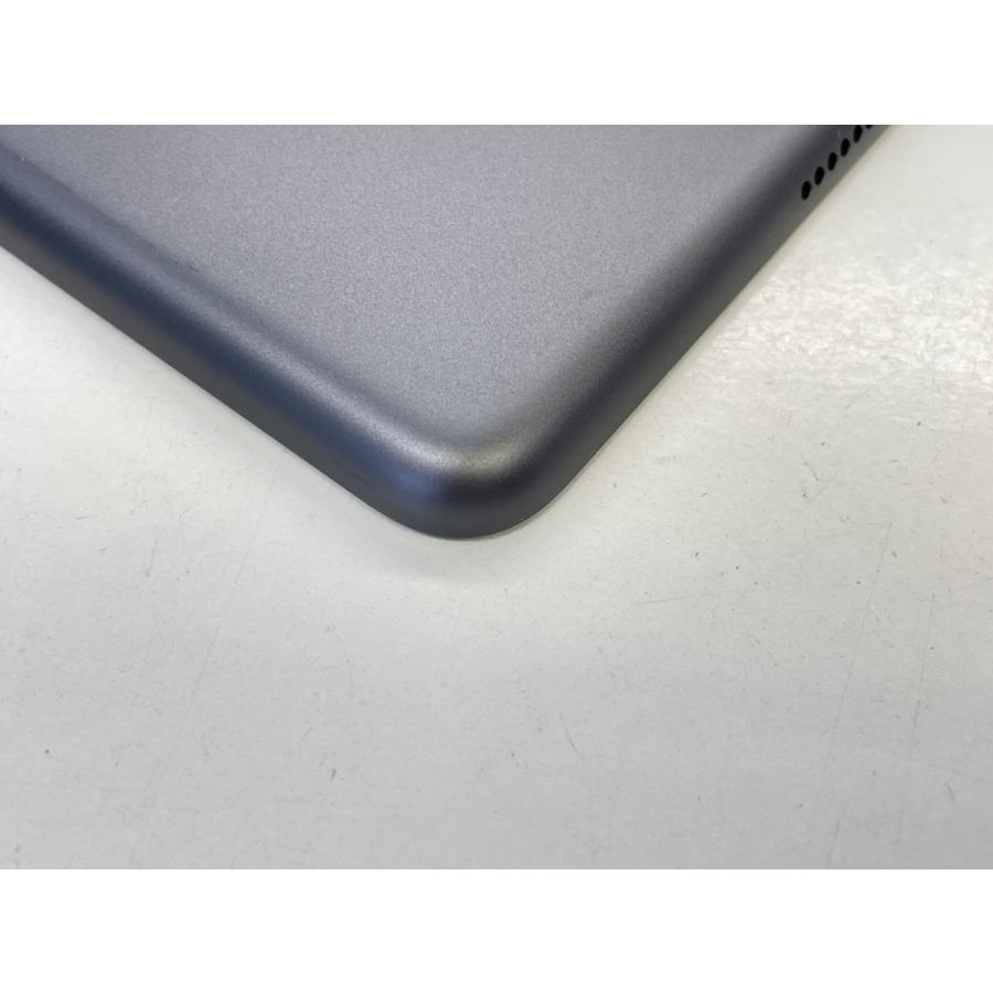 ☆送料無料☆良品☆WiFi☆iPad 第7世代 Wi-Fi 32GB☆グレイ