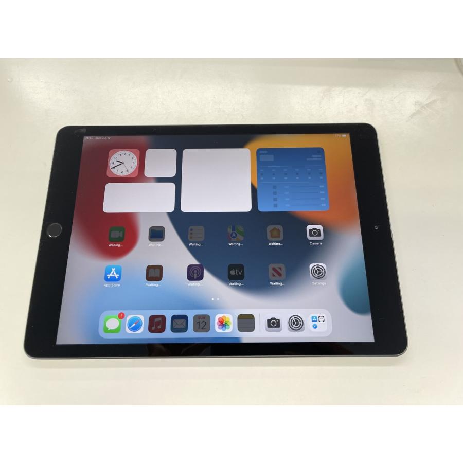 ☆送料無料☆良品☆WiFi☆iPad 第7世代 Wi-Fi 32GB☆グレイ