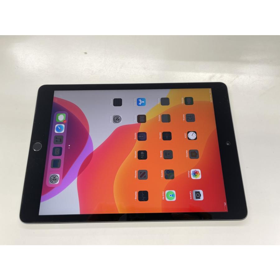 ☆送料無料☆良品☆WiFi☆iPad 第7世代 Wi-Fi 32GB☆グレイ