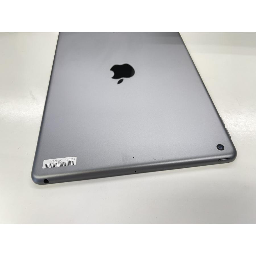 ☆送料無料☆良品☆WiFi☆iPad 第7世代 Wi-Fi 32GB☆グレイ