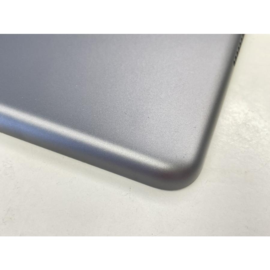 ☆送料無料☆良品☆WiFi☆iPad 第7世代 Wi-Fi 32GB☆グレイ