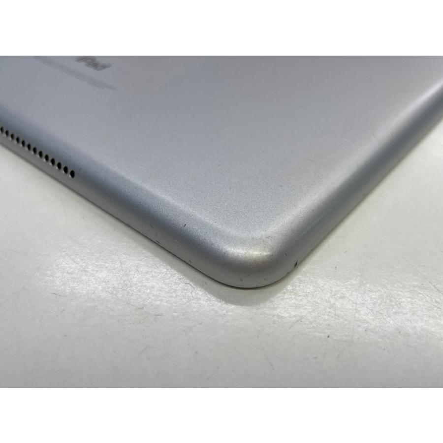 ☆送料無料☆ジャンク☆au☆iPad 第5世代 Wi-Fi+Cellular 32GB