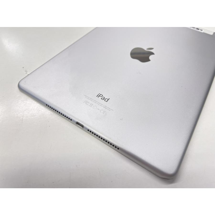 ☆送料無料☆ジャンク☆docomo☆iPad Air 第2世代 Wi-Fi+Cellular 16GB