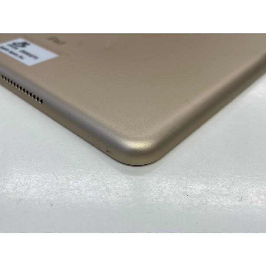 ☆送料無料☆docomo☆A1823 iPad 第5世代 Wi-Fi+Cellular 32GB
