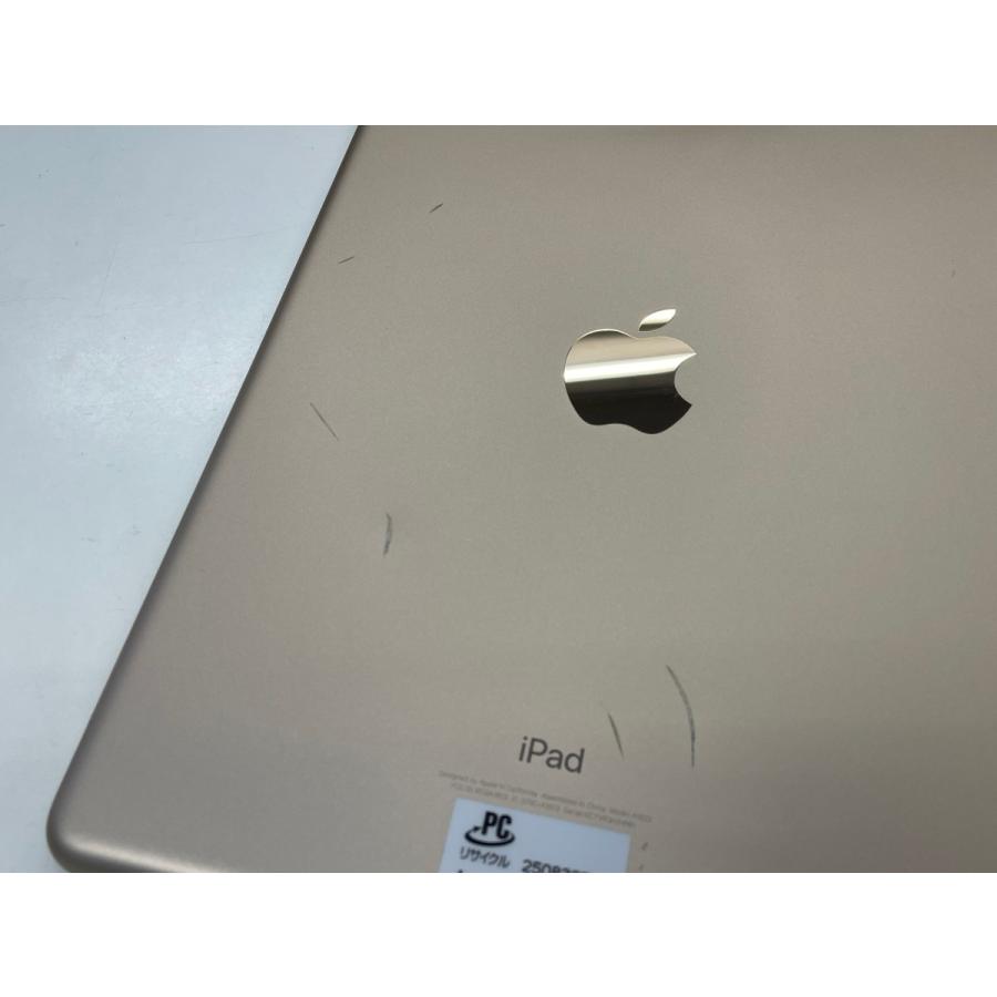 ☆送料無料☆docomo☆A1823 iPad 第5世代 Wi-Fi+Cellular 32GB