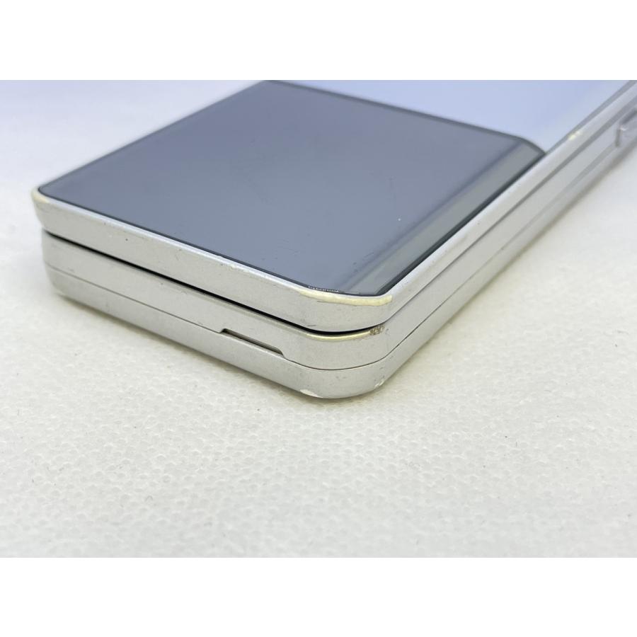 ☆送料無料☆ジャンク☆docomo☆arrows ケータイ F-03L☆シルバー