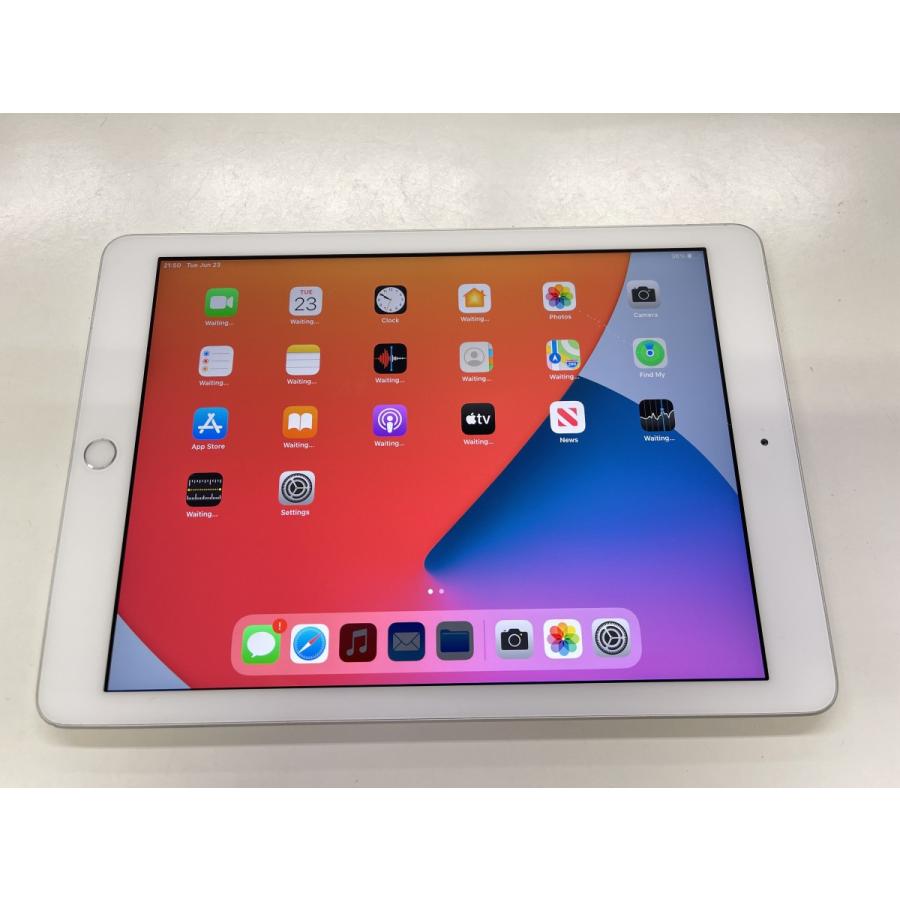 ☆送料無料☆WiFi☆iPad 第6世代 Wi-Fi 32GB☆シルバー☆0025280000233