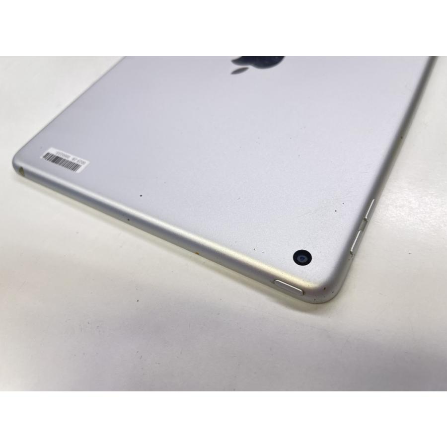 ☆送料無料☆WiFi☆iPad 第6世代 Wi-Fi 32GB☆シルバー☆0025280000233
