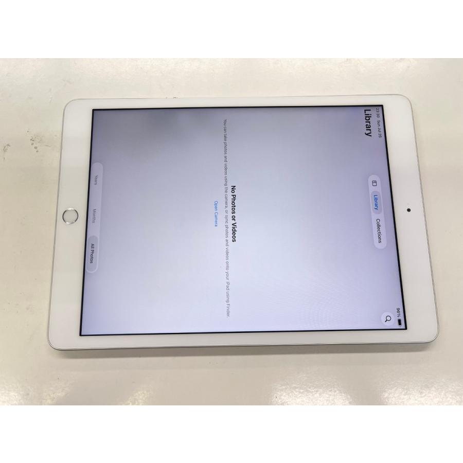 iPad第8世代 本体 Wi-Fi 128GB シルバー ジャンク品 ☆送料無料☆ジャンク☆WiFi☆iPad 第8世代 Wi-Fi 128GB☆シルバー