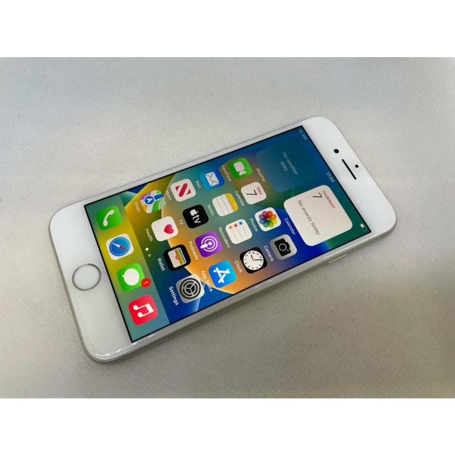 ☆送料無料☆ジャンク☆au☆iPhone 8 64GB☆ホワイト☆0035280000047