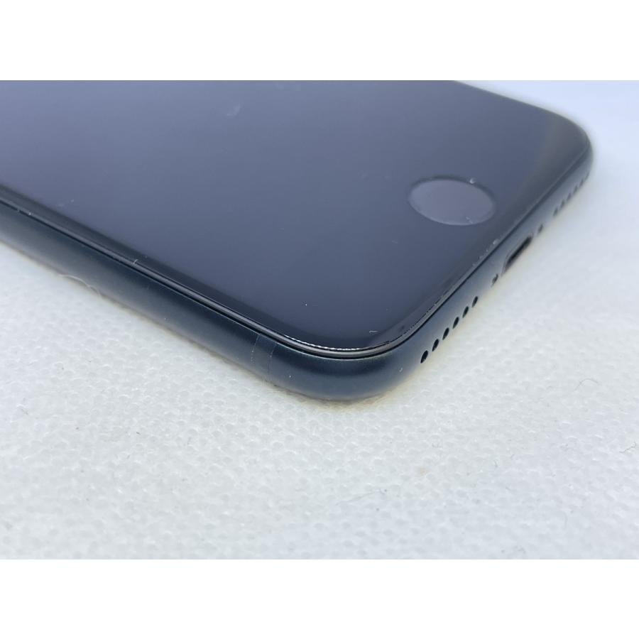 ☆送料無料☆良品☆iPhone SE 第3世代 64GB☆ブラック☆0047280009068