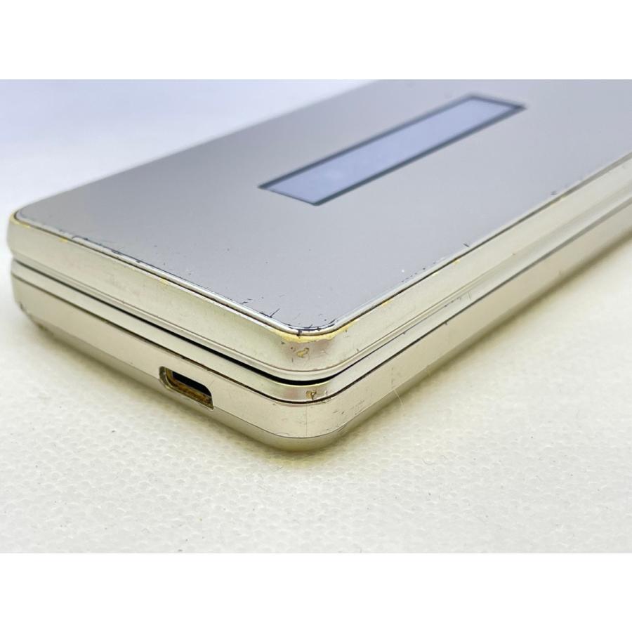 ☆送料無料☆ジャンク☆docomo☆AQUOS ケータイ SH-02L☆ゴールド