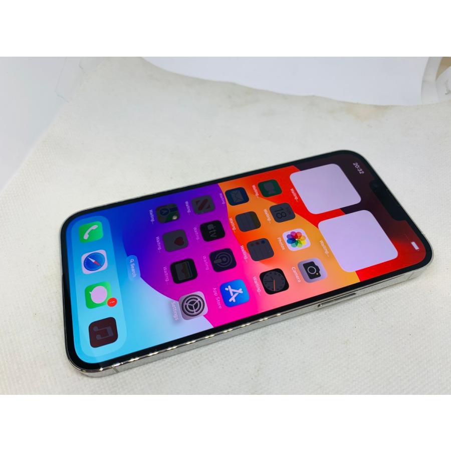 ☆送料無料☆ジャンク☆docomo☆iPhone13 Pro Max 1000GB☆シルバー