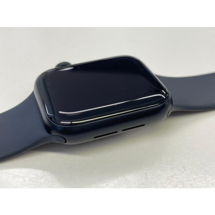 ☆送料無料☆美品☆Apple Watch SE 第3世代 40mm☆ブラック 