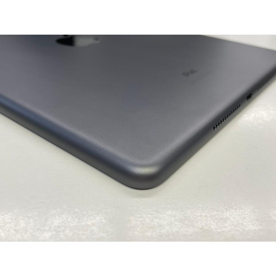 ☆送料無料☆美品☆WiFi☆iPad 第7世代 32GB☆グレイ☆0080280013322