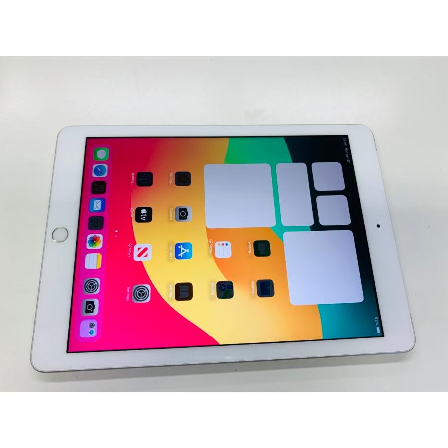 ☆送料無料☆美品☆au☆iPad 第6世代 Wi-Fi+Cellular 128GB☆シルバー 