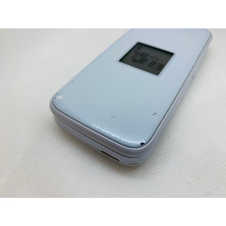 ☆送料無料☆ジャンク☆docomo☆らくらくホン F-01M☆ホワイト