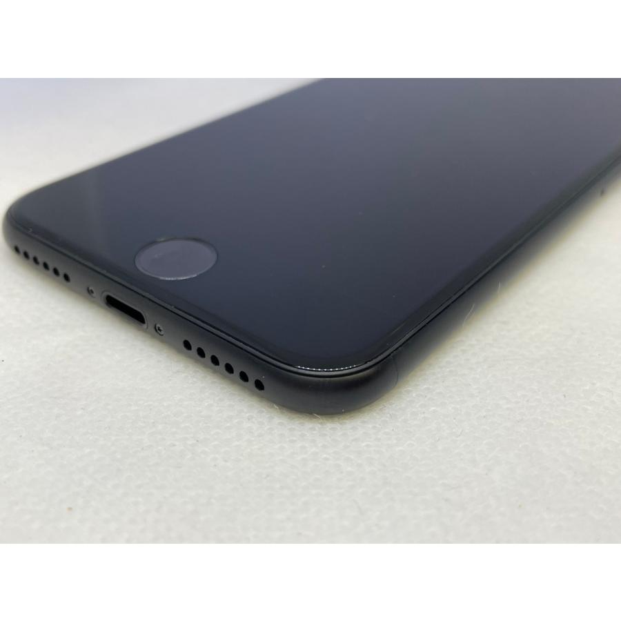 ☆送料無料☆美品☆au☆iPhone 7 128GB☆ブラック☆0080280016904☆SYS