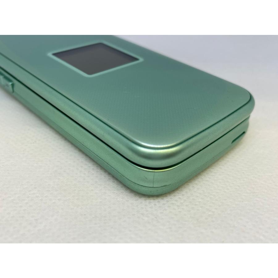 ☆送料無料☆docomo☆らくらくホン F-02J☆グリーン☆0080280018328