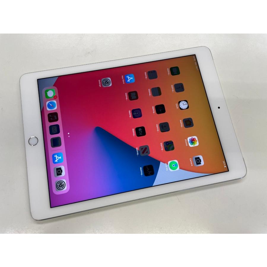 ☆送料無料☆ジャンク☆docomo☆iPad Air 第2世代 Wi-Fi+Cellular 16GB