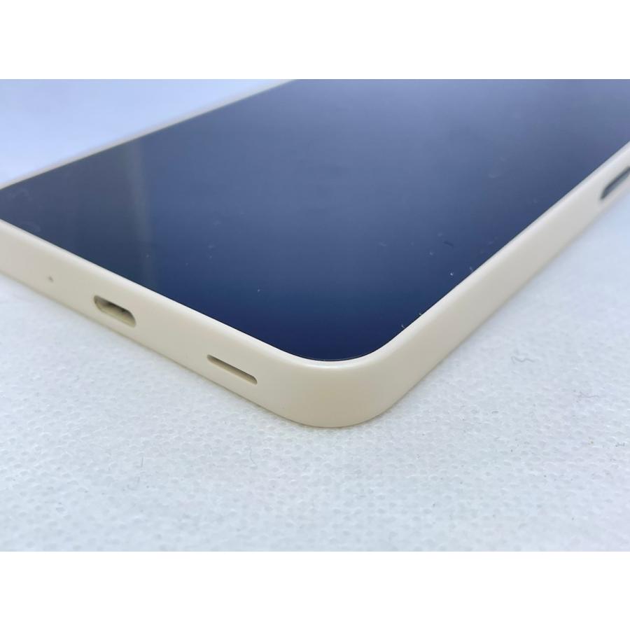 ☆送料無料☆美品☆docomo☆AQUOS wish4 SH-52E☆ホワイト