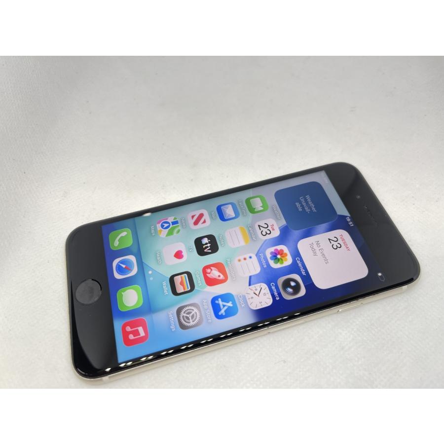 ☆送料無料☆良品☆au☆iPhone SE 第3世代 64GB☆ホワイト