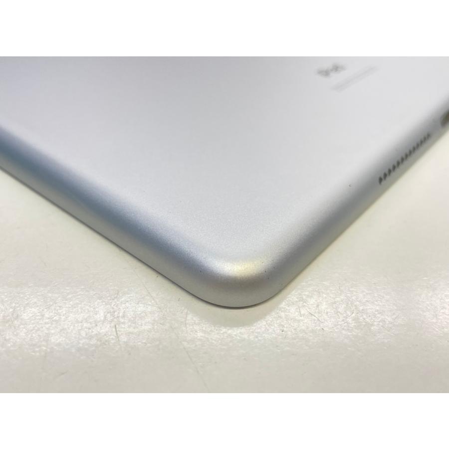 ☆送料無料☆ジャンク☆WiFi☆iPad 第7世代 128GB☆シルバー