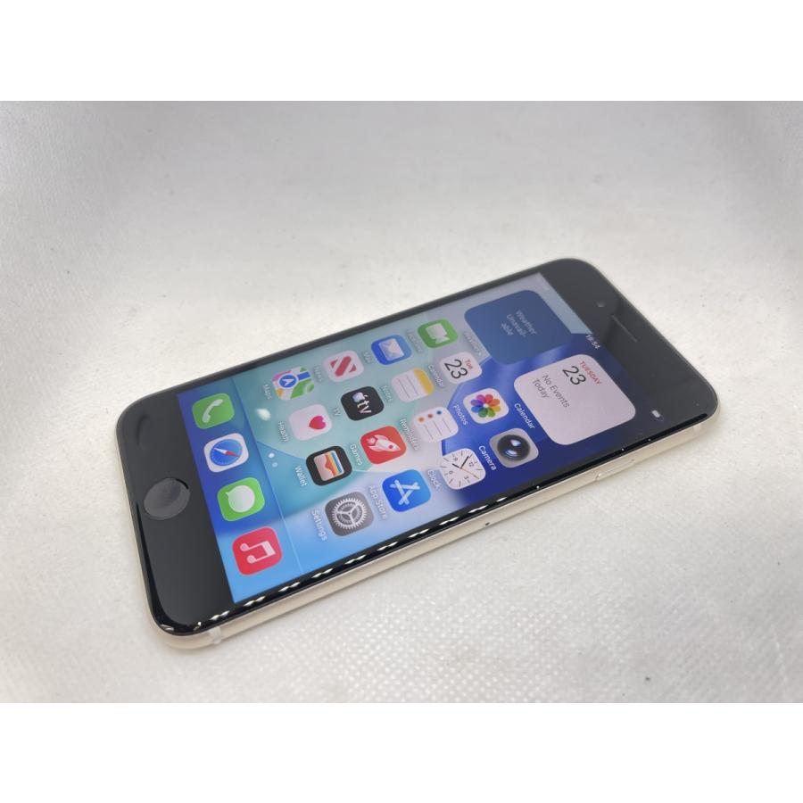 au iPhone SE 第3世代　ホワイト 64GB ☆送料無料☆良品☆au☆iPhone SE 第3世代 64GB☆ホワイト